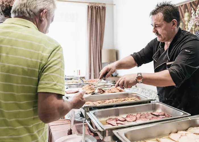 Мини-отель Zeiser Адмонт